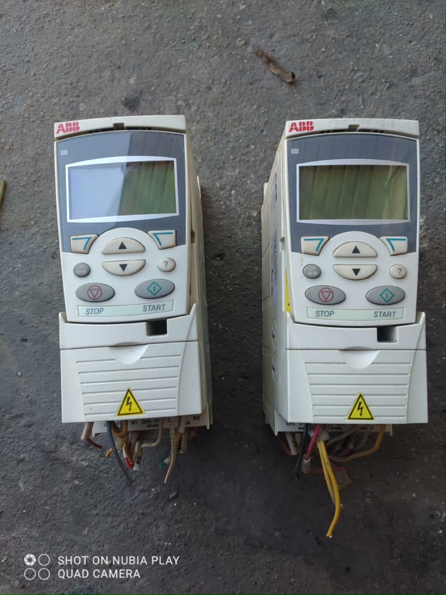 ABB变频器ACS355-03E-04A1-4一台1.5KW