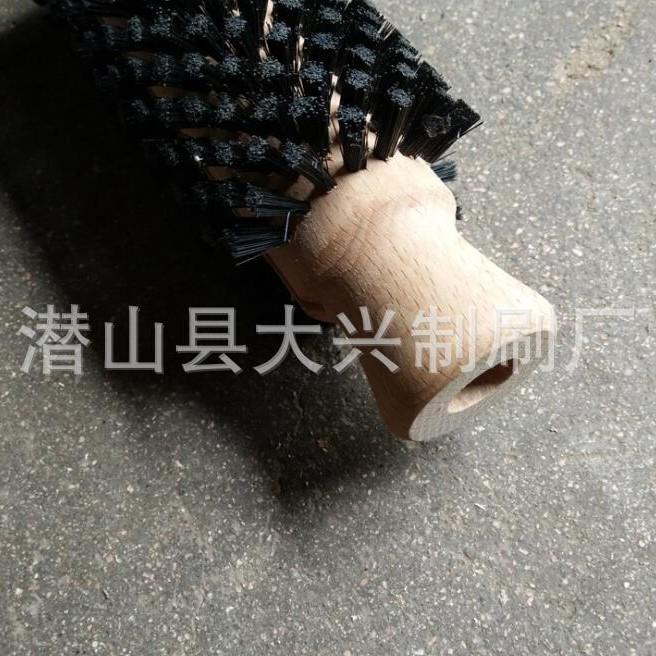 毛刷辊厂家加工工业清洗尼龙丝滚筒刷圆形空心硬毛毛刷可定