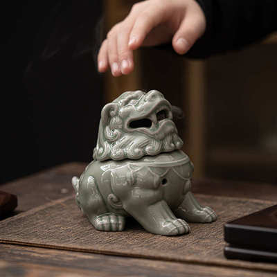 狻猊青瓷陶瓷盘香炉 越窑工艺品熏香摆件倒流香薰炉创意香插香道