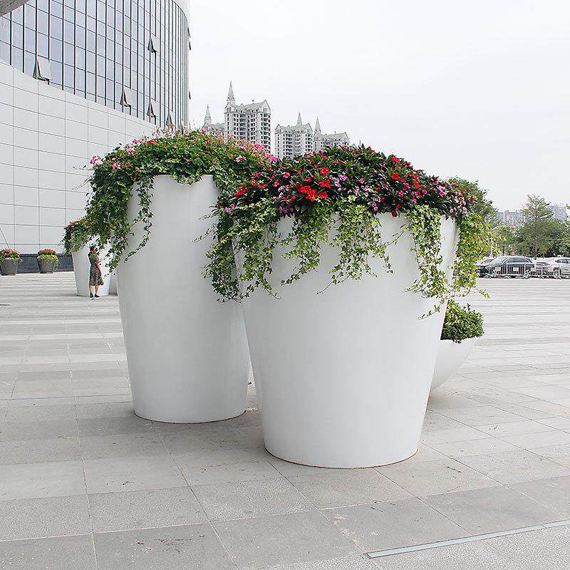 玻璃钢户外装饰花箱简约落地美陈花器酒店别墅写字楼现代时尚花钵