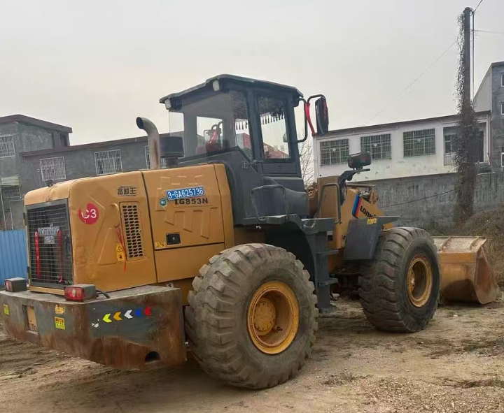 1月9日南阳19年龙工LG853N加长臂50装载机铲车一辆网络拍卖公告