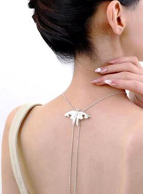 原创个性美背扑火项链女新款生日送女友礼物复古蝴蝶锁骨链吊坠