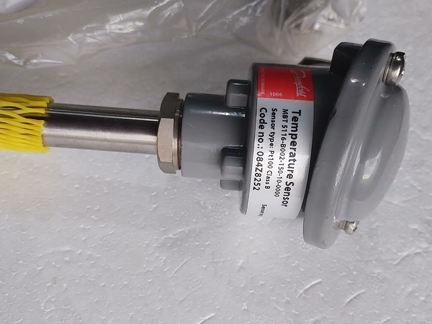 丹佛斯温度传感器084Z8252全新原厂件现货议价