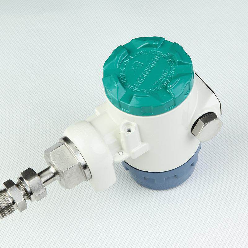 厂家供应现场显示热电偶一体化温度变送器K型数显