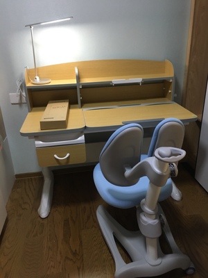 护童实木儿童学习桌椅怎么样?用后一个月谈看法及感受