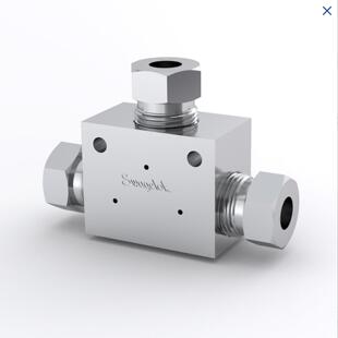 世伟洛克T4MF20不锈钢IPT系列三通接头1 4in.中压锥形内螺纹20000