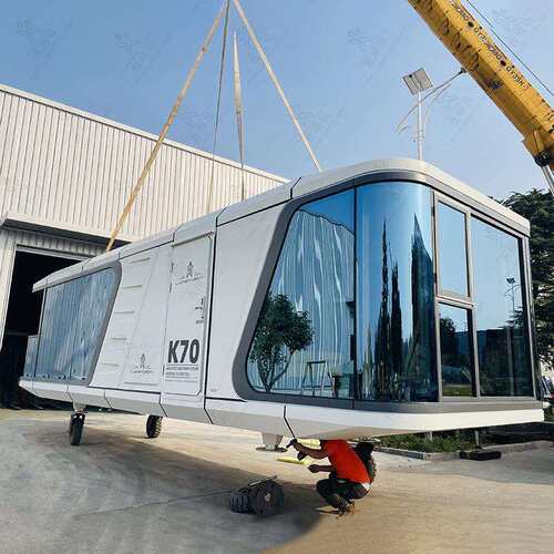 新款诺结亚方q2023103舟整式太空舱民宿 户钢构航空铝材外体式移