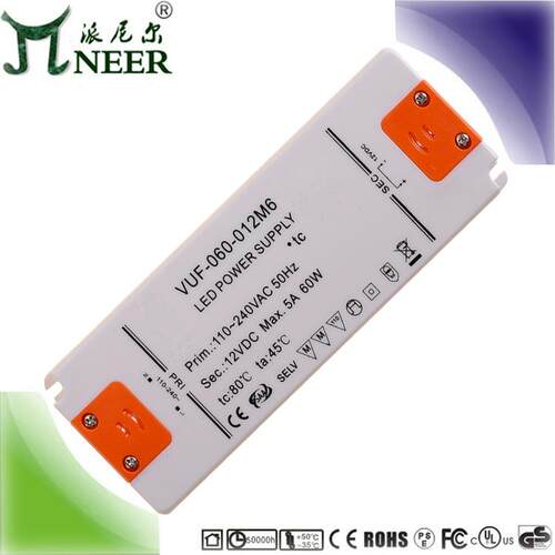 质保3年 过认证 60W 24V高功率因数 恒压薄led驱动 显示屏电源