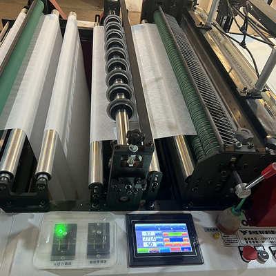 厂家供应无纺布裁切机吸色棉高速自动裁片机电脑数控自动纠偏张力