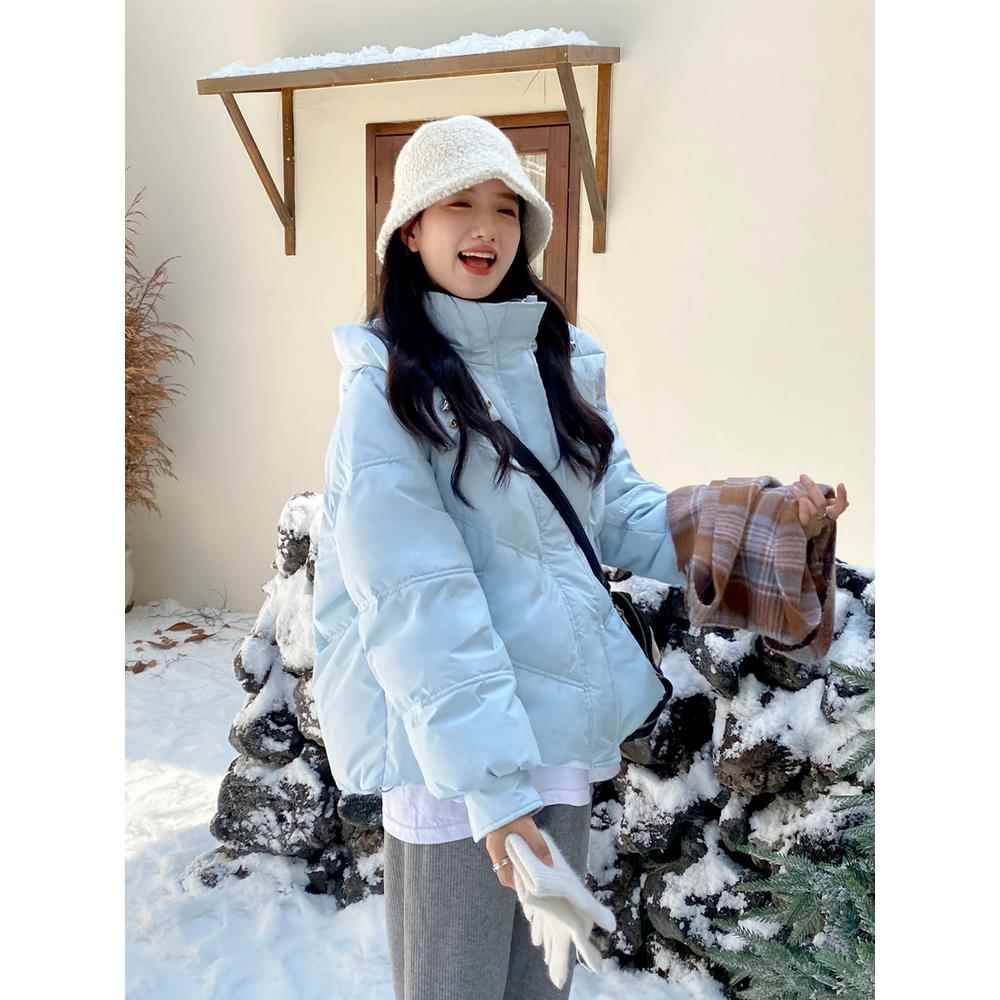 蓝色短款羽绒服女冬季2025新款小个子90白鸭绒加厚连帽保暖面包服