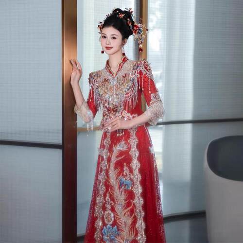 网纱秀禾服2025新款夏季重工奢华中式婚服V领修身显瘦敬酒服红色