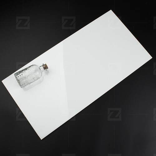 新款直销简约现代卫生间墙砖300x600洗手间白色瓷片厕所浴室厨房