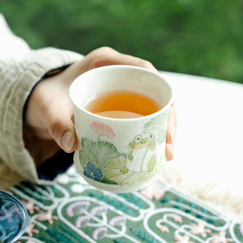 纯手绘莲上青蛙旅行茶具快客杯带过滤便携户外出行单人泡茶杯