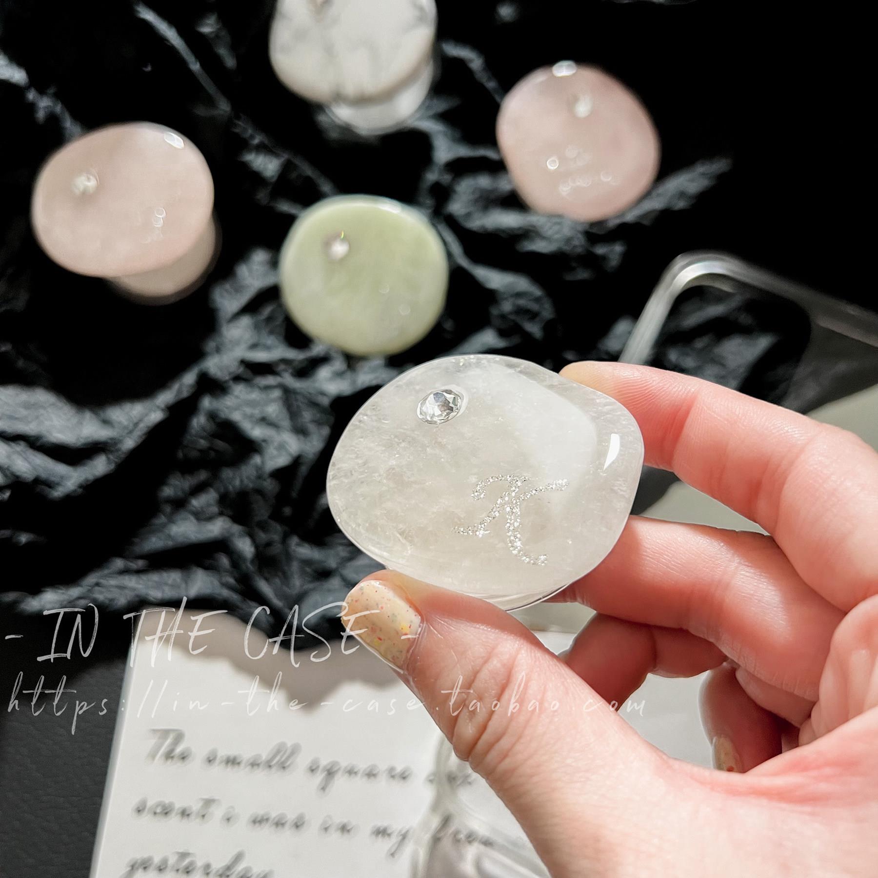 InTheCase 4色天然石头手机架ins水钻字母定制伸缩气囊折叠磁吸