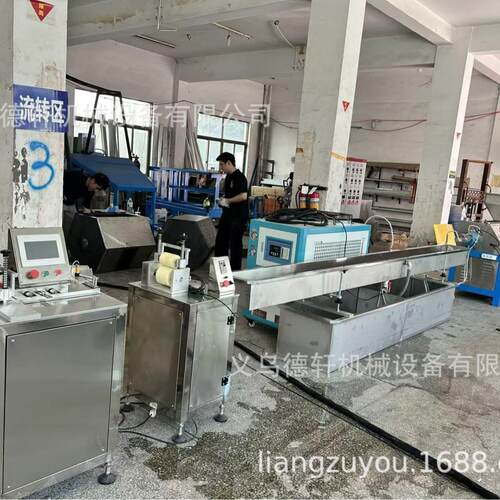 橡皮擦热转印动物卡通机器设备挤出机滚塑数控成型机