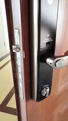 yale耶鲁指纹锁怎么样?开箱评测，后悔买迟了？