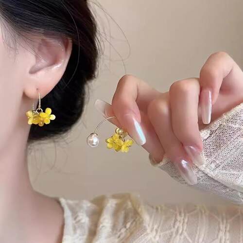 Super fairy yellow osmanthus pearl earrings for women, sprin