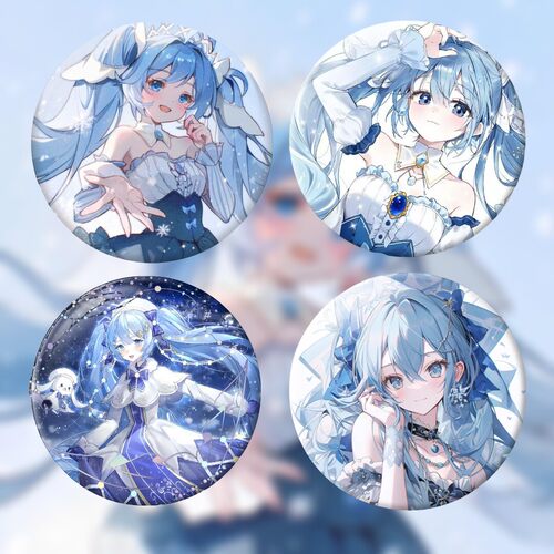 新款自制初音同人周边雪初音徽章MIKU高颜值二次元送朋友绝美吧唧
