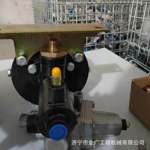 装载机铲车空气加力泵FL950刹车气刹加力器 刹车助力器