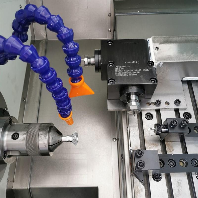 特惠三轴五轴数控车床斜轨数控排刀机液压卡盘卧式金属切削车床