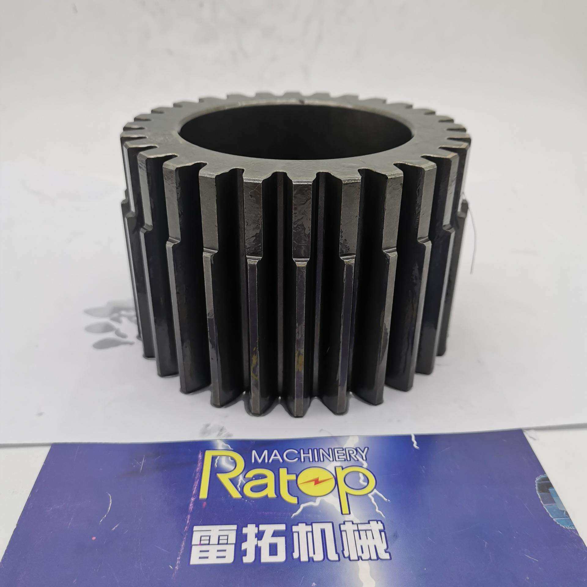 挖掘机EX200-2 行走三级太阳齿 28齿 28T 3047443