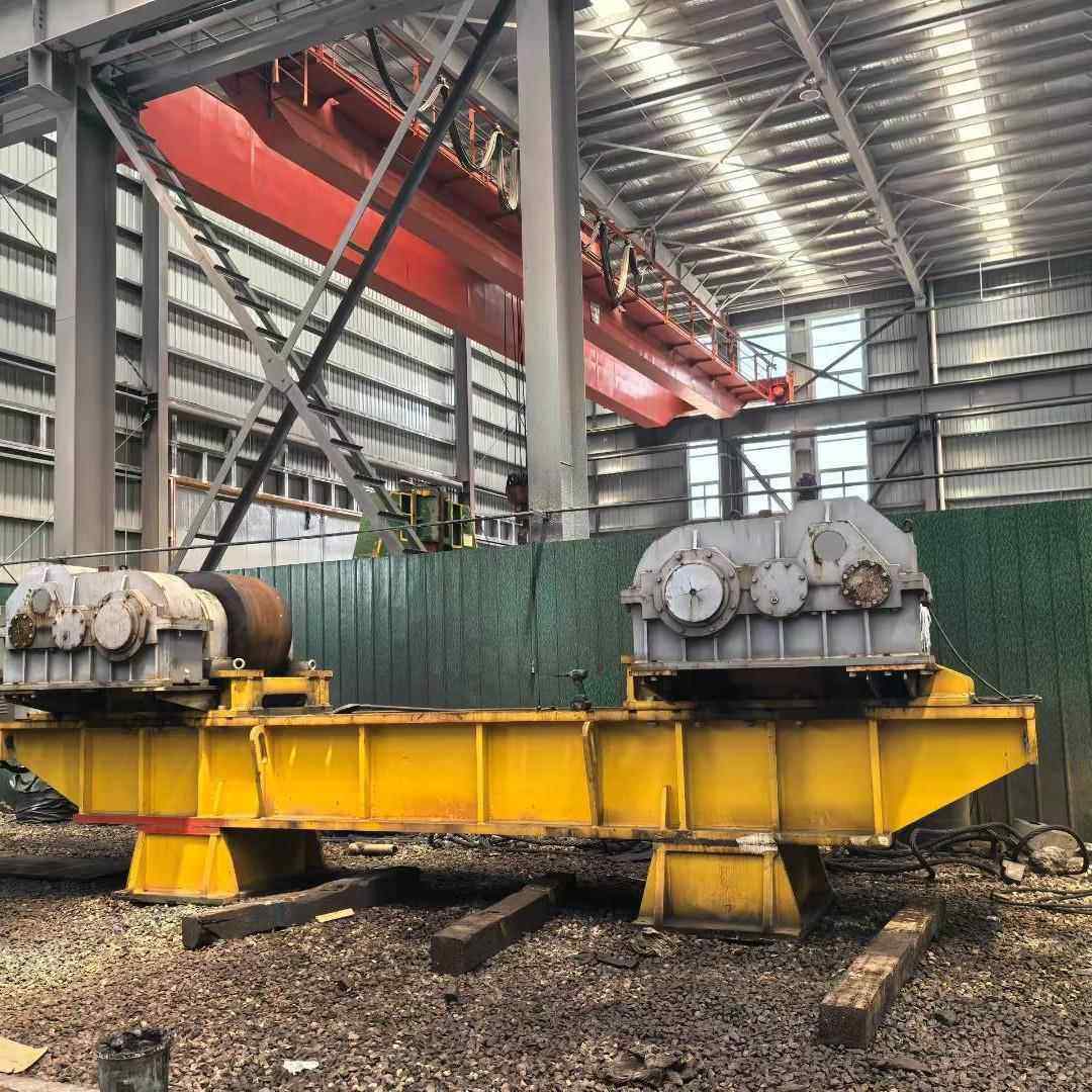 海用桩滚轮架1200吨800吨带液压顶升自动焊接设备罗尼威尔全自动