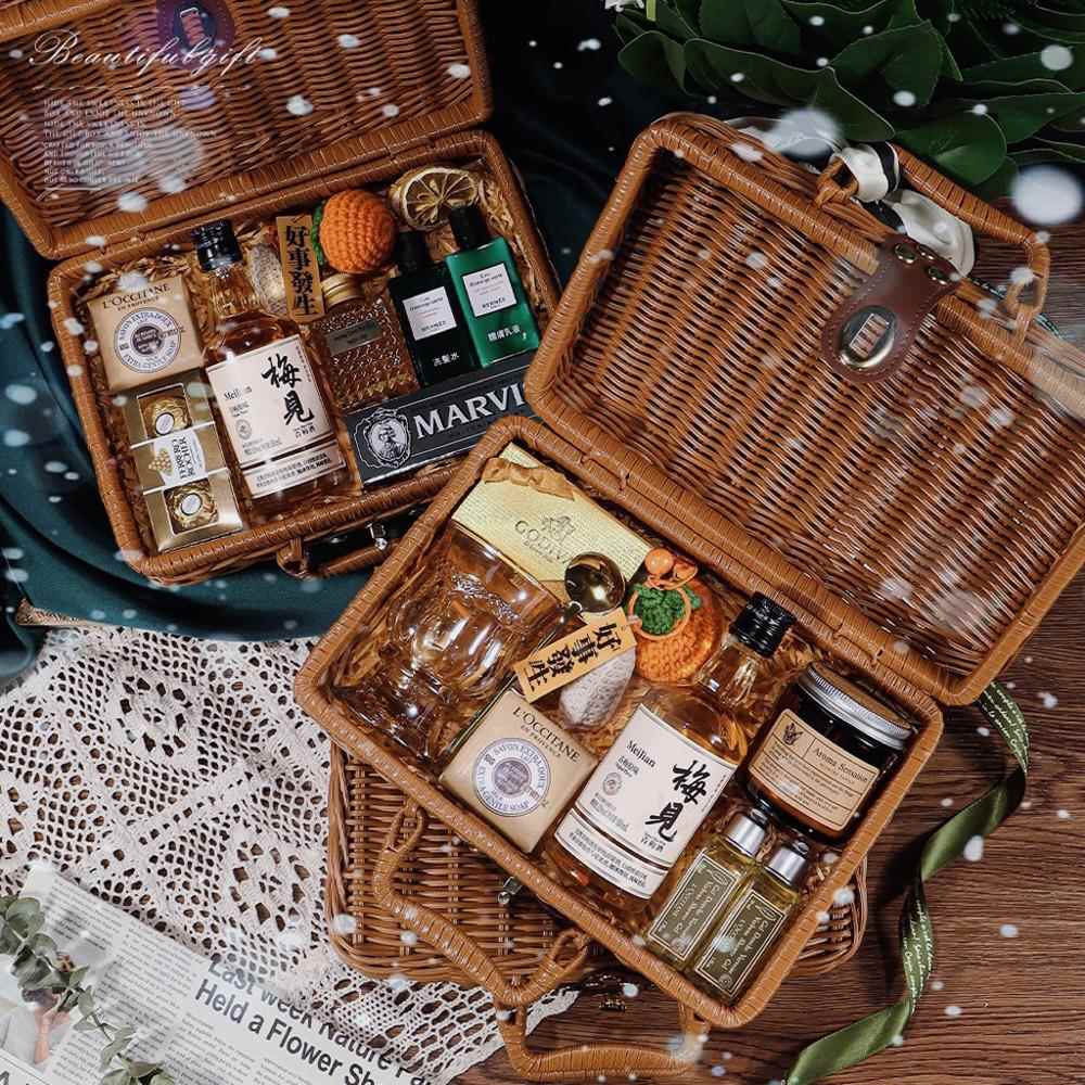 伴手礼女伴娘婚礼高级感藤编提篮篮子结婚高档实用姐妹团高端礼盒