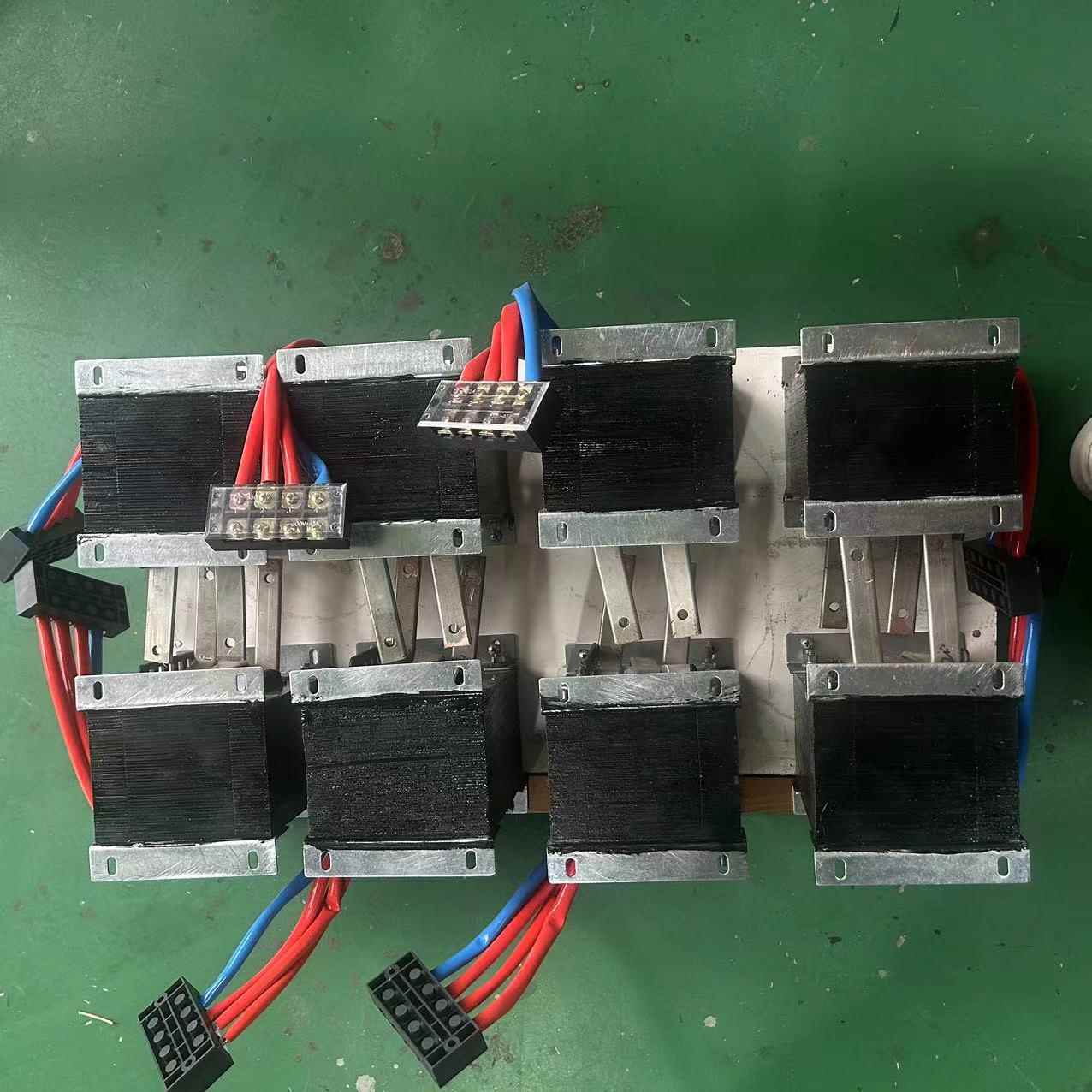 单相低压加热变压器300W/100W./OWB1500W大电流变压器200V2/15V/3