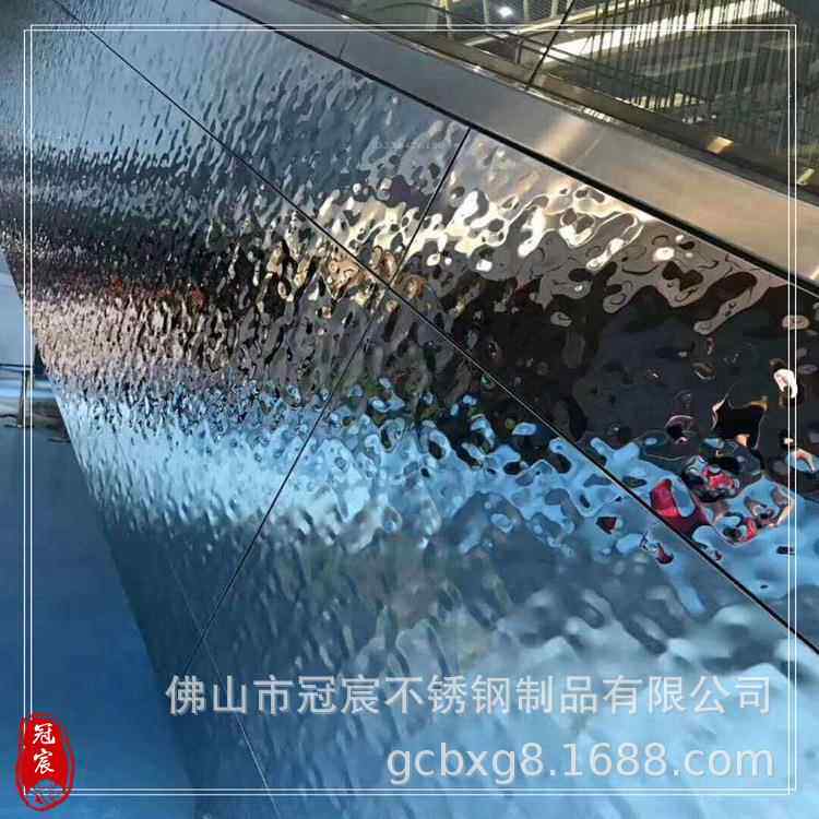 水冲钢波纹黑钛板28839锈蜂窝不镜面板304201压板波浪纹板厂家供
