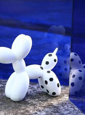 黑白斑点气球狗puppy棋盘格摆件办公桌面家居客厅样板间软装饰品