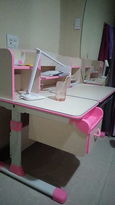 目前看来真假揭秘:跟风入手Palmer帕默儿童学习桌椅后悔了?真相到底怎么样?