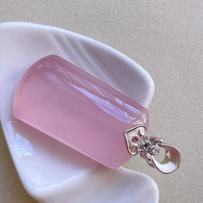 天然莫桑比克粉晶方牌吊坠项坠锁骨链挂件规格45*24.6mm厚12.8mm