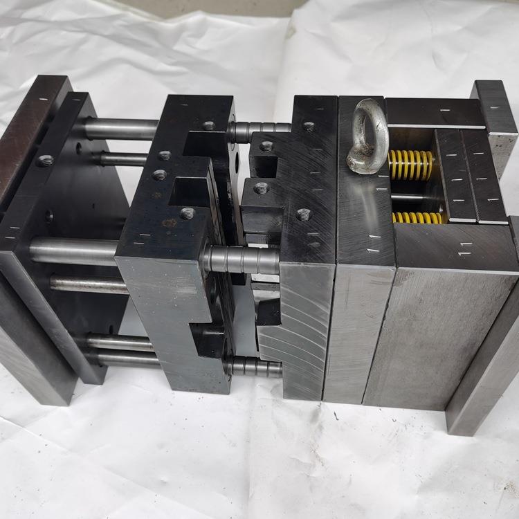 厂家PS透明精细小模具注塑塑料件模具生产做加工生产工厂