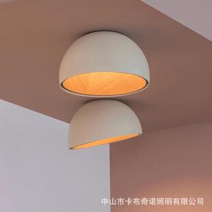 斜口卧室灯吸顶灯创意儿童房间灯个性 侘寂奶油风主卧室灯具 木日式