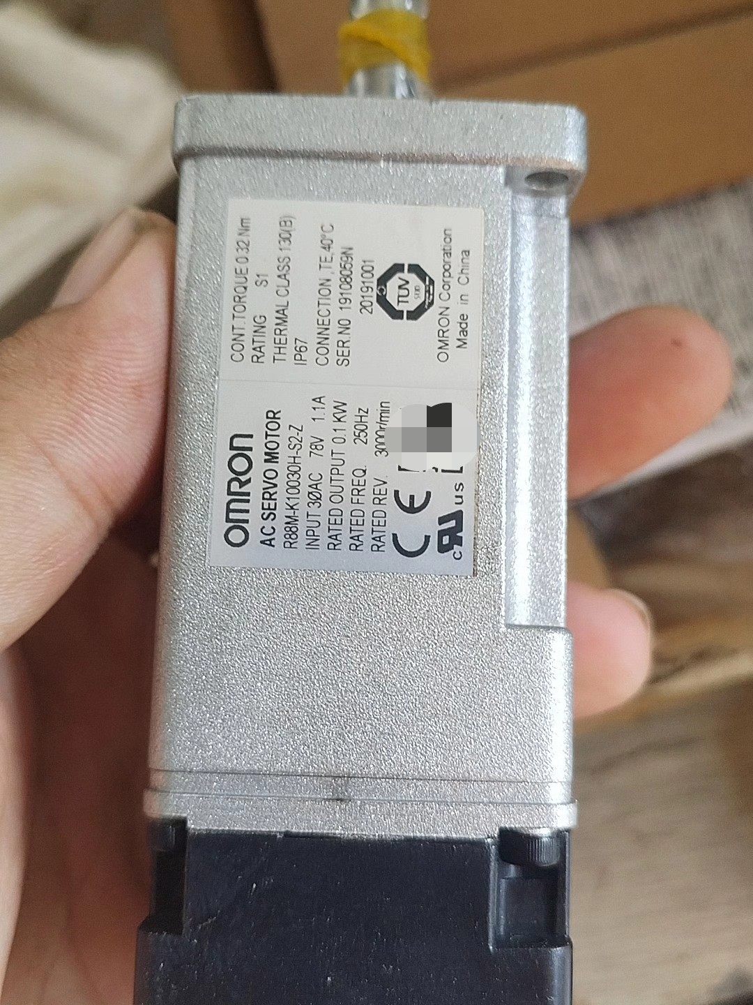 欧姆龙伺服电机，全新一个，有要的拍