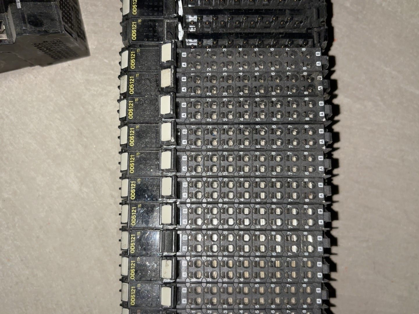 欧姆龙数字输出模块