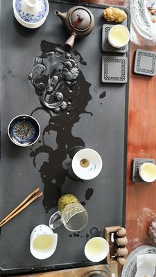 源韵手工雕刻天然乌金石头石茶盘怎么样？真相评测不吹不黑诉说