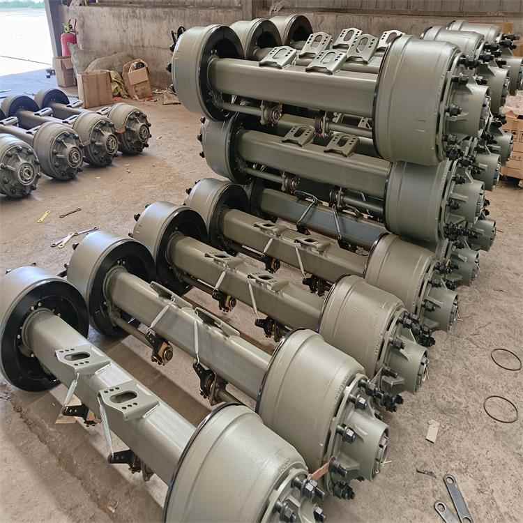 供应半挂车车桥，德式车桥美式车桥，12T14T16T吨位可选