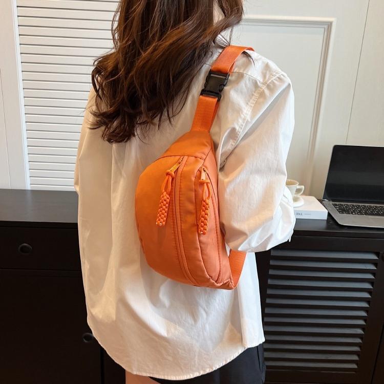 斜挎包手机腰包简约潮牌男士胸包