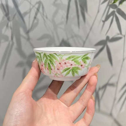 惊蛰 纯白瓷釉下彩茶杯 手绘桃花主人杯品茗杯 大容量功夫茶具