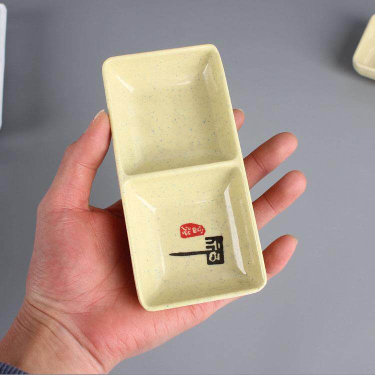 密胺调味碟商用双格蘸料小方碟自助餐烧烤沾料碟三格加厚防摔塑料