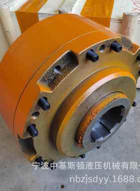 1QJM11-0.63S自控式带制动器履带行走钢球液压马达