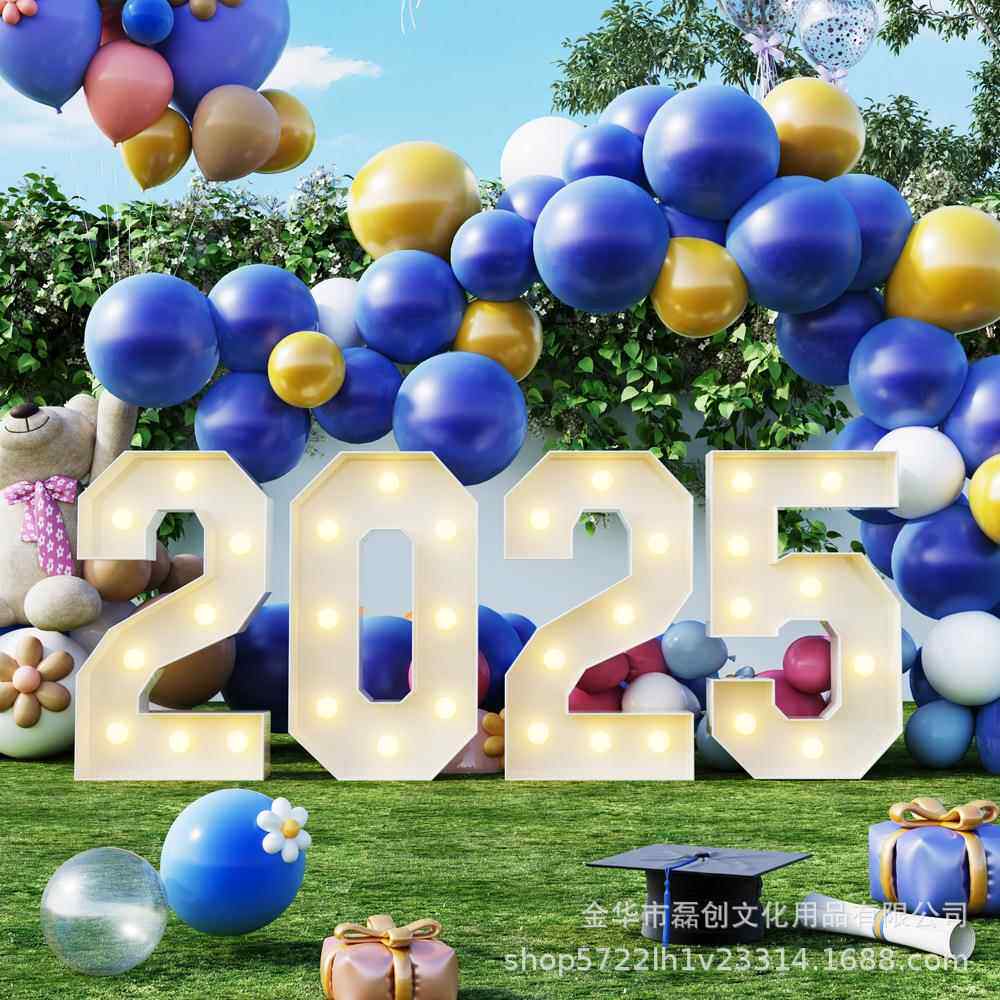 毕业季GRAD学士帽KT板2025数字字母场景布置装饰道具气氛派对灯