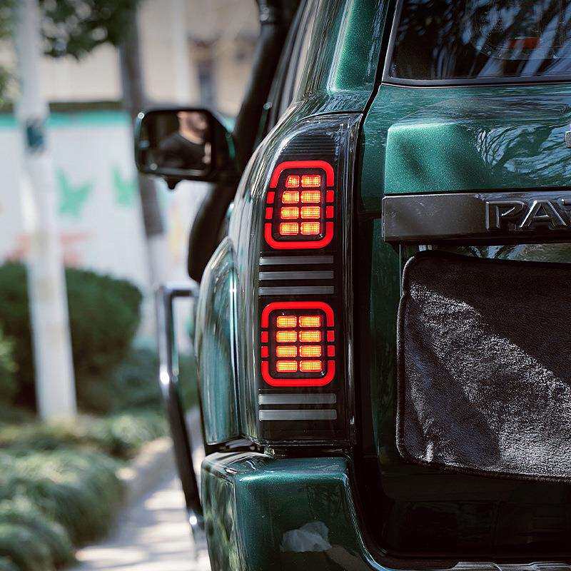 适用途乐Y61尾灯总成 05-22款途乐y61跑马流光全led后尾灯总成