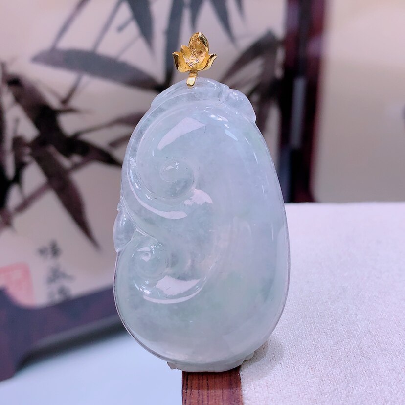 缅甸天然真品翡翠18k金扣头冰缅甸翡翠