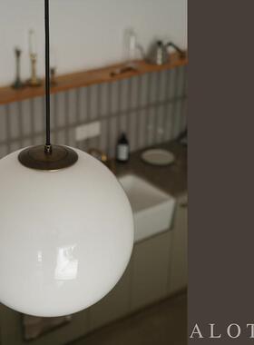 黄铜时代/ALOTOF 光面玻璃球形吊灯 饭厅灯吧台灯