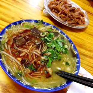 旗舰刘亚伟羊杂碎陕北特产绥德新鲜羊杂粉汤现做风味小吃即食榆林