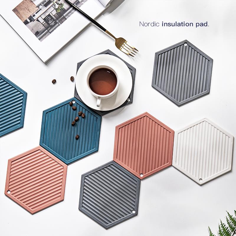 北欧创意厨房隔热垫硅胶桌垫防烫餐垫餐盘垫碗垫杯垫家用菜垫锅垫