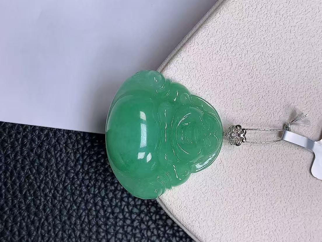 天然真品翡翠正品 水润细腻气质18k金镶嵌冰阳绿满阳色佛公吊坠