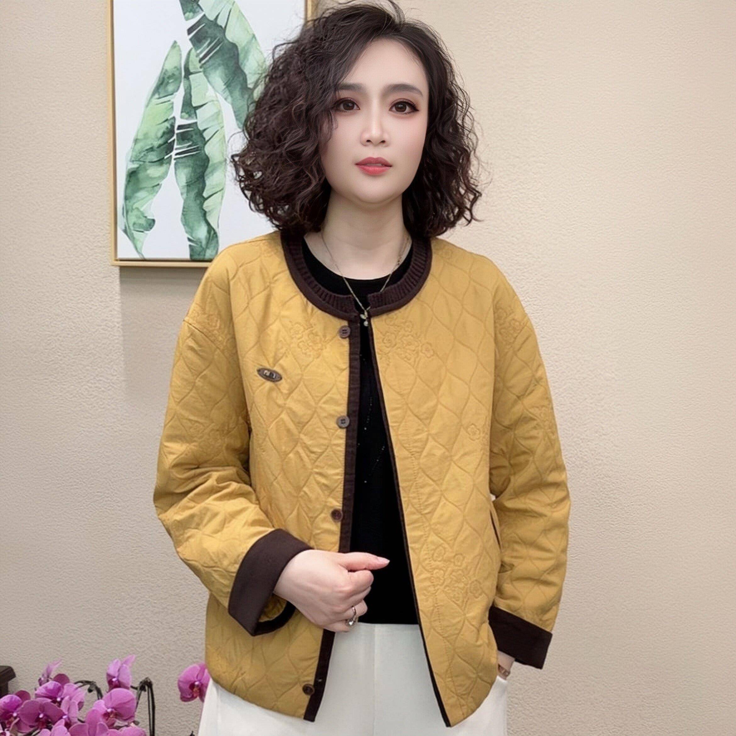 极速2026年妈妈春装夹克外套短款中老年女士春秋上衣2026新款韩版